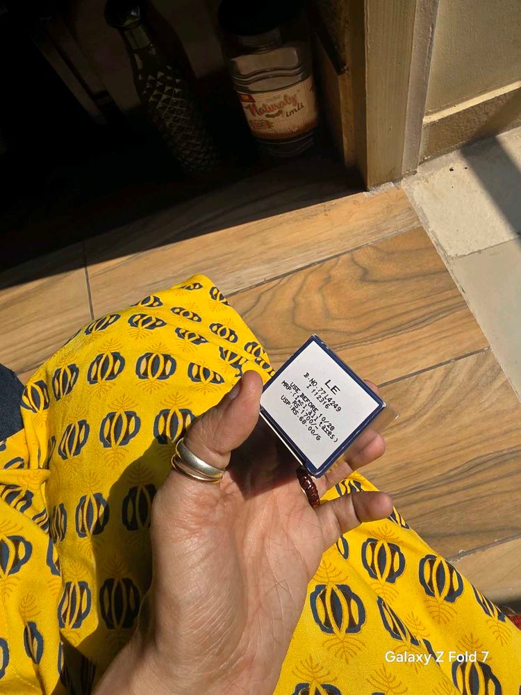 krylolan LE concealer stick never used