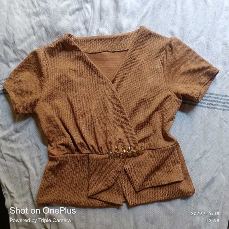 Cute nude Top