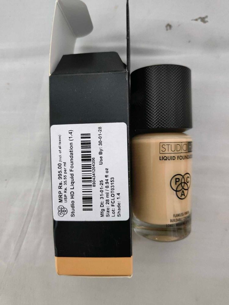 PAC Studio HD Liquid Foundation