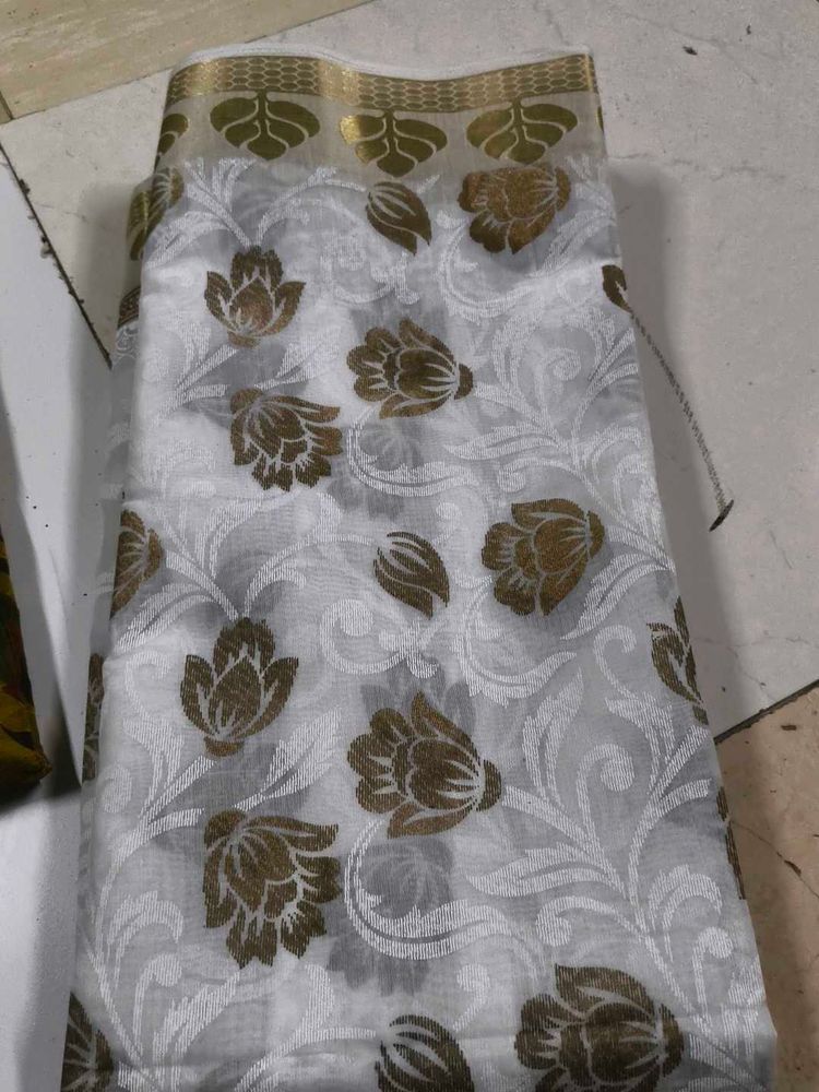 Elegant Floral Saree