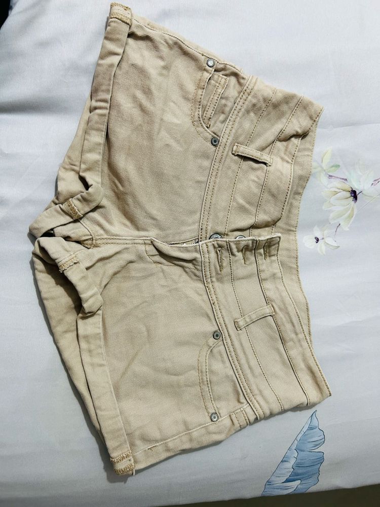 Khaki Cuffed Shorts