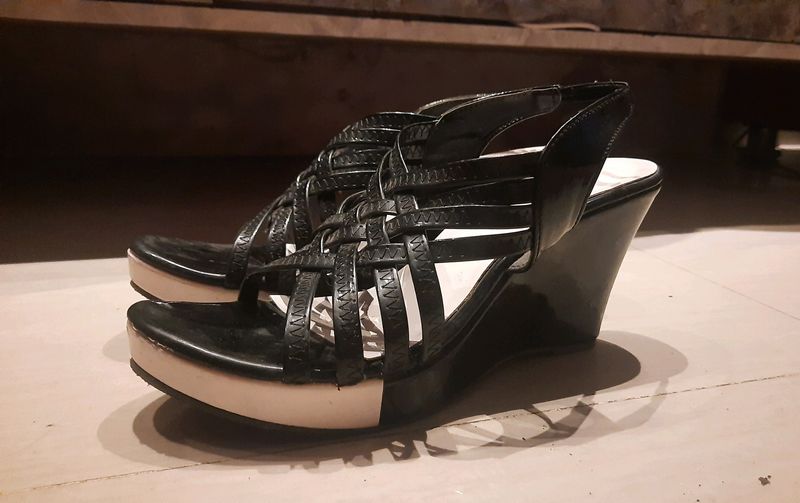 4 Inch Black Heels
