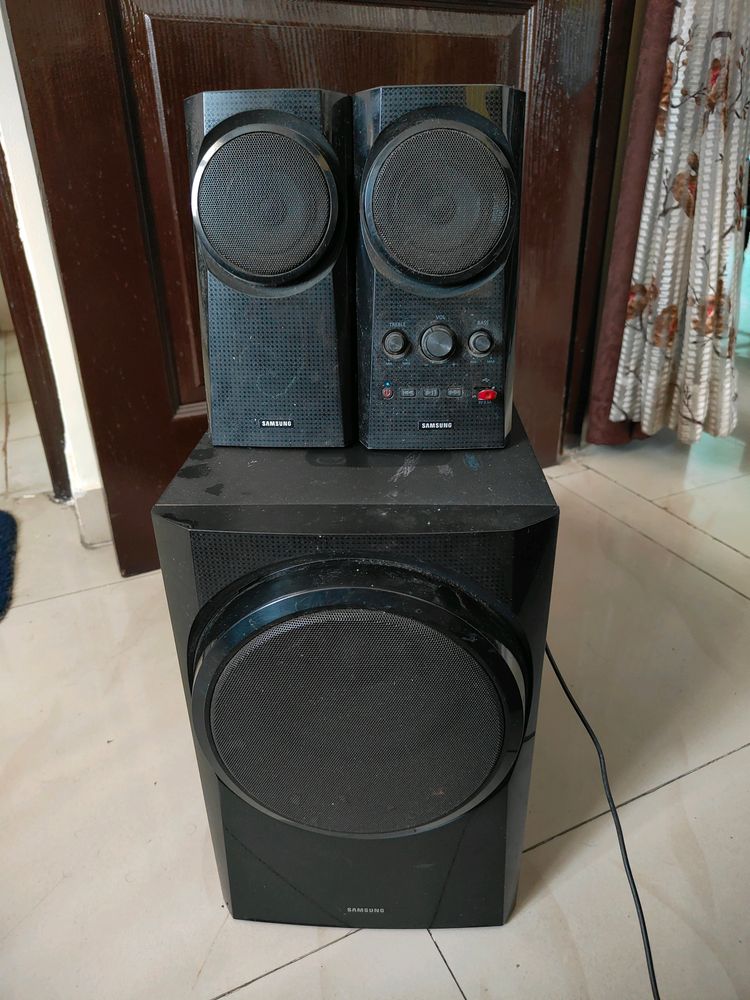 Samsung HW-H20 Speaker System