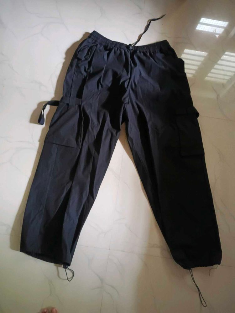 Black Baggy Pants