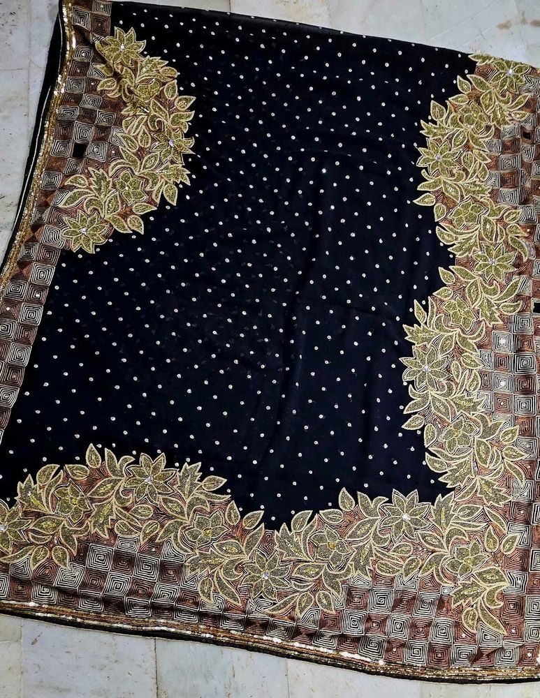 So Beautiful 😍 Black ⚫️ Saree ✨️