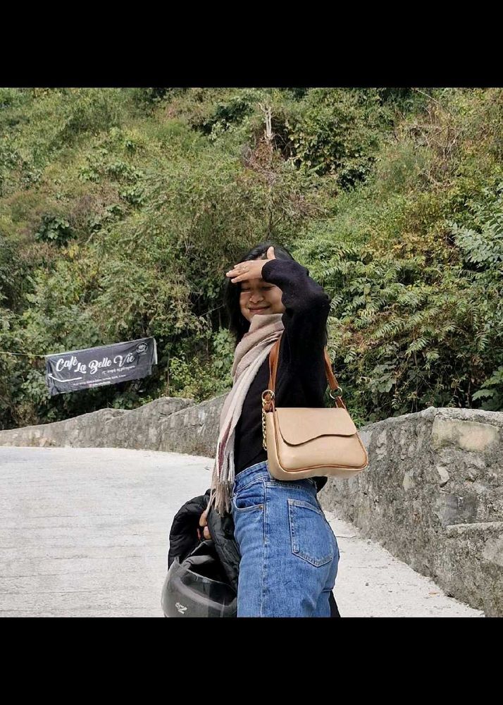 Stylish Beige Shoulder Bag Adjustable Strap
