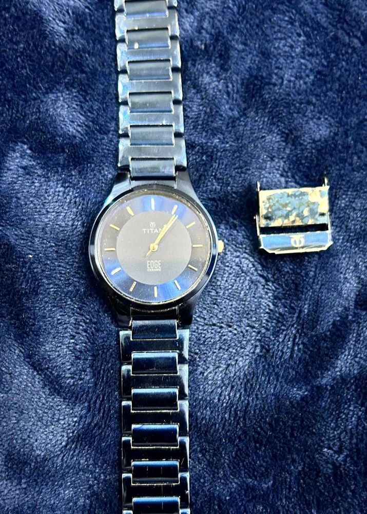 Copy Titan Edge Metallic Blue