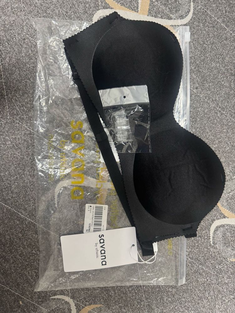 Savana Black Strapless Bra