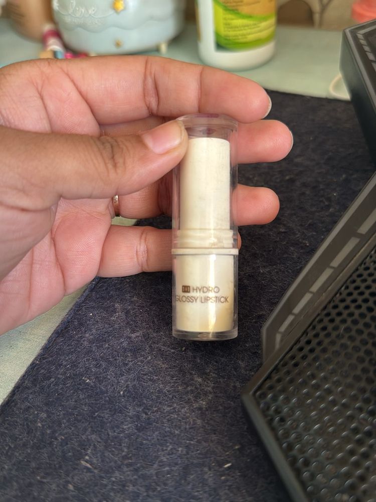 Miniso Hydro Glossy Lipstick