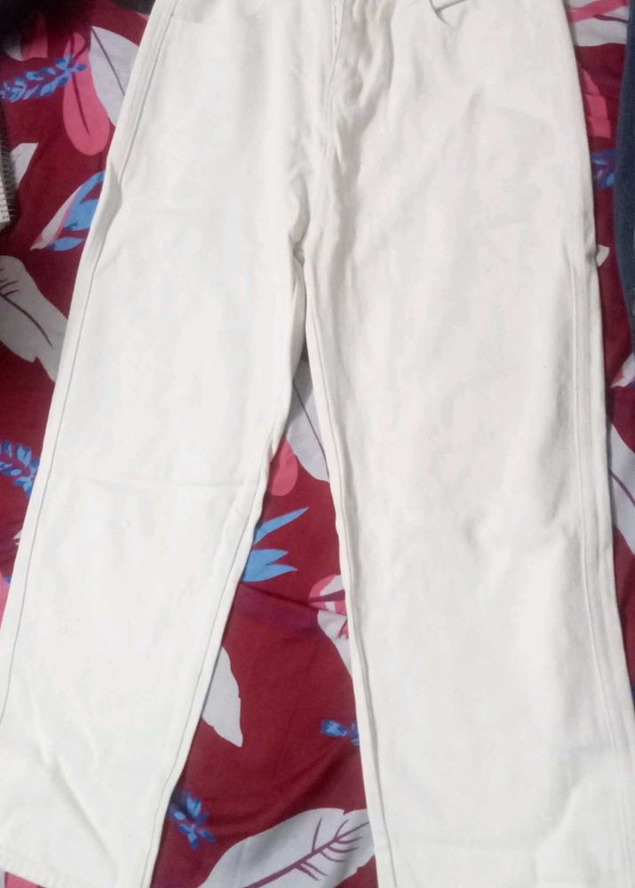 Off-White Wide Leg Jeans