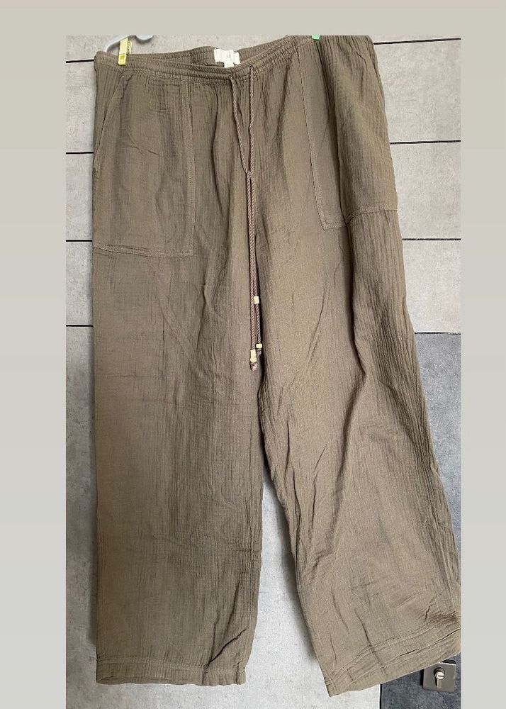 H&amp;M Wide Leg Trouser (Loose Fit)