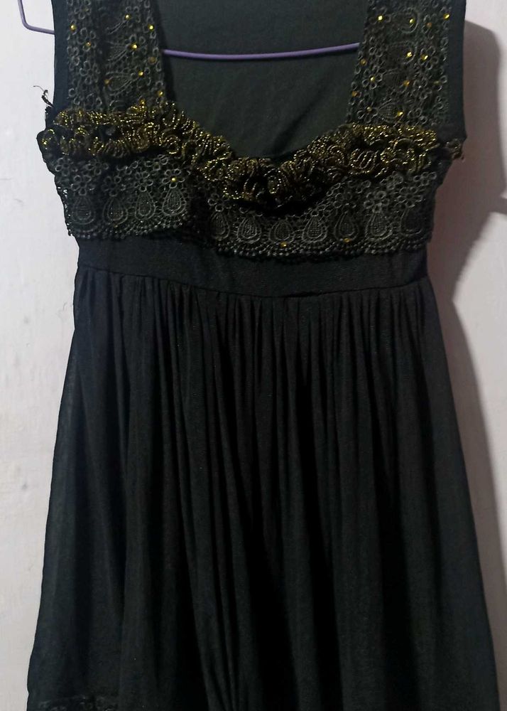 Very Beautiful Black Top