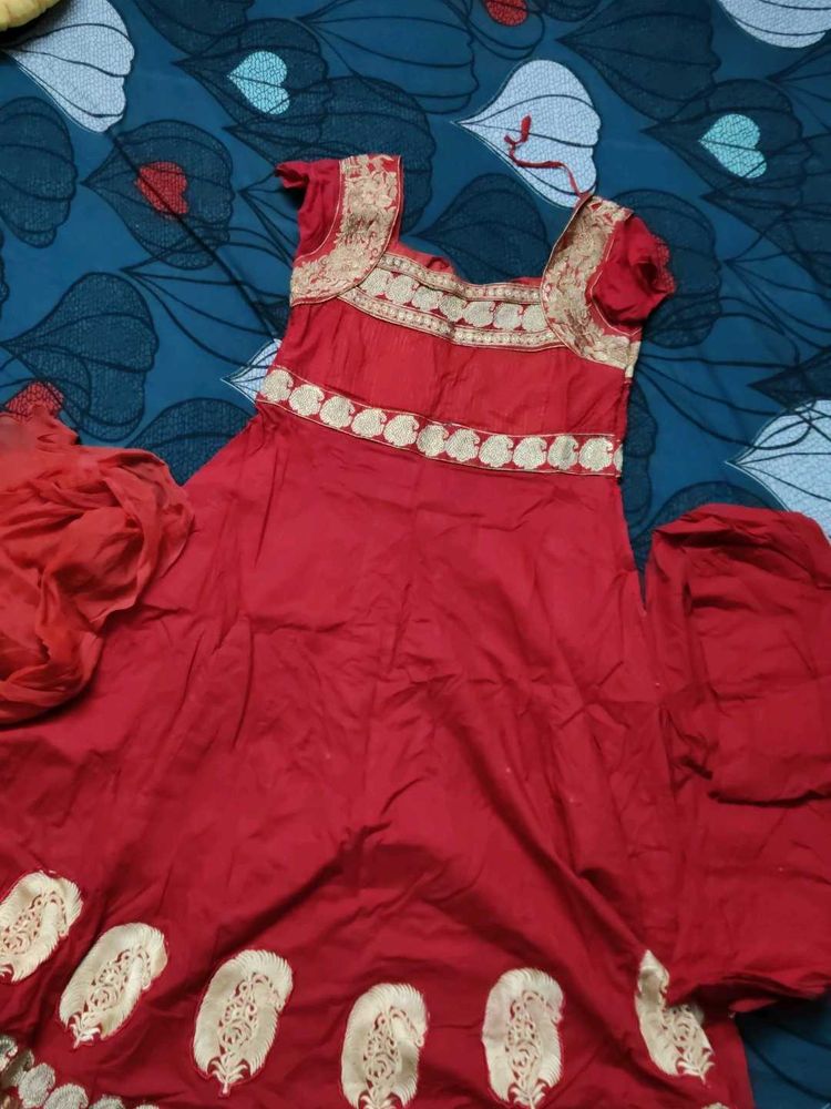 Elegant Red Ethnic Gown