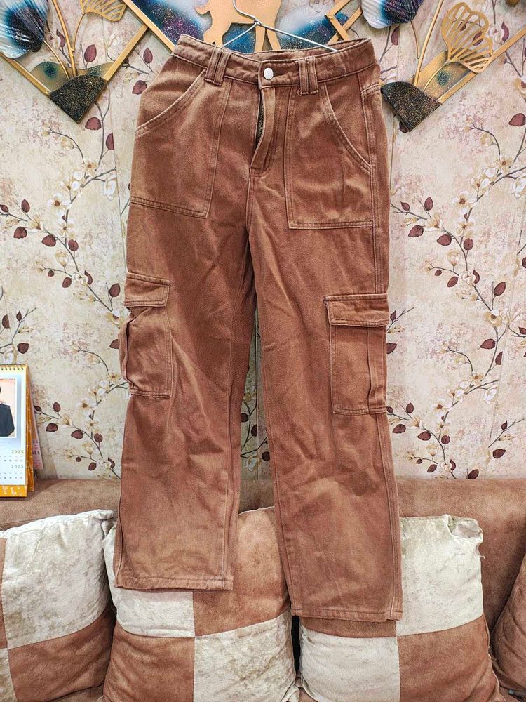 Urbanic Brown Cargo Pants