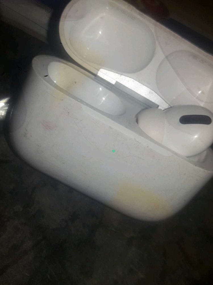 Apple AirPods Pro
