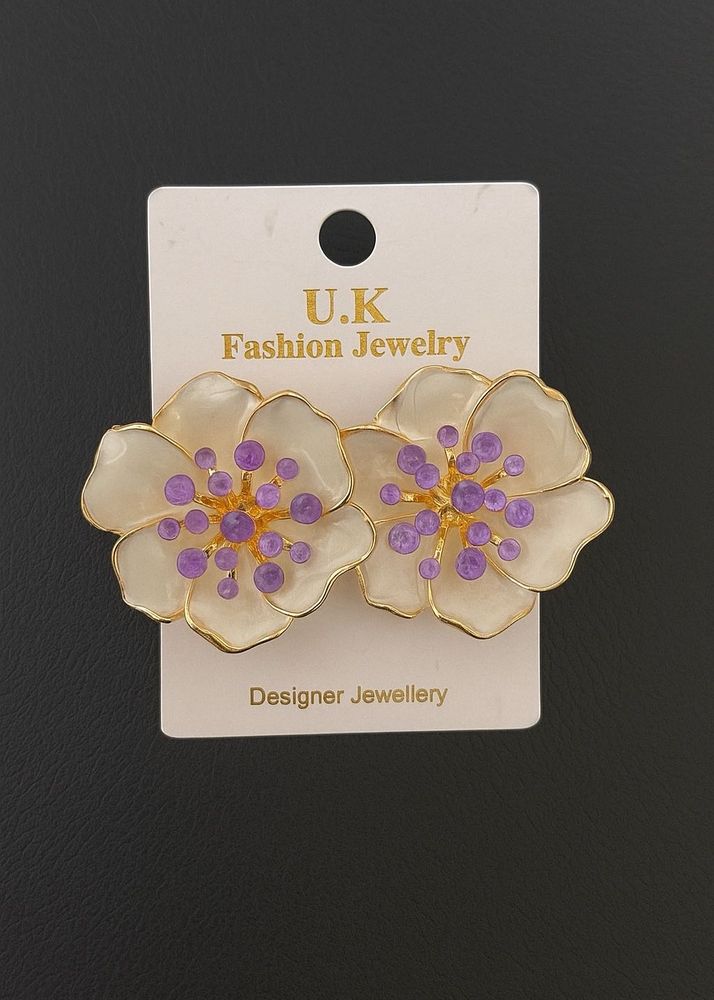 Floral Heavy metal Stud Earrings