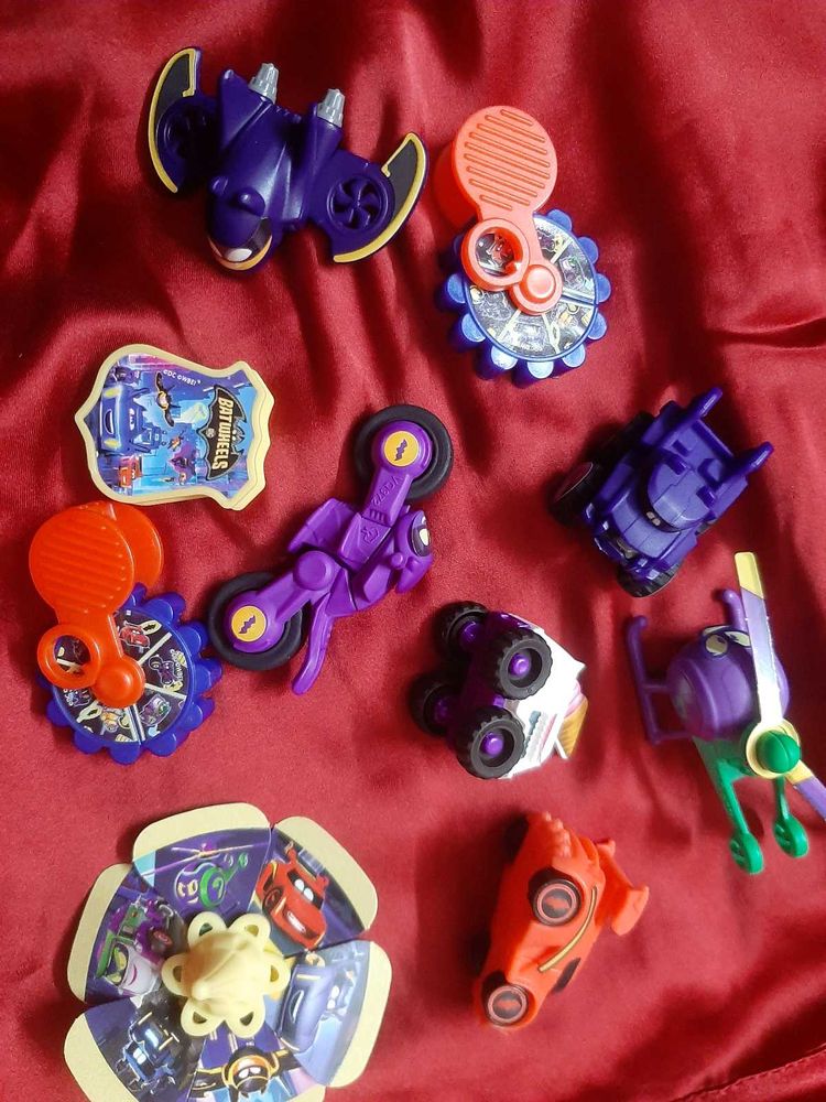 Kinderjoy Batman Edition