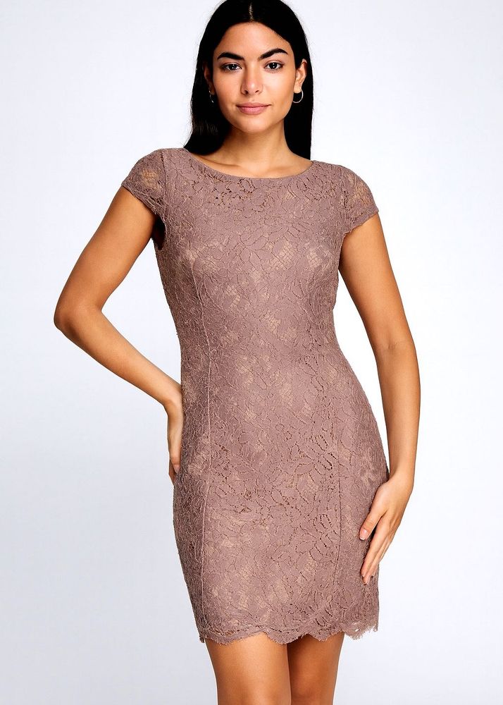 Kazo Lace Bodycon Dress