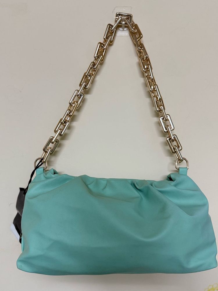Forever 21 Shoulder Bag