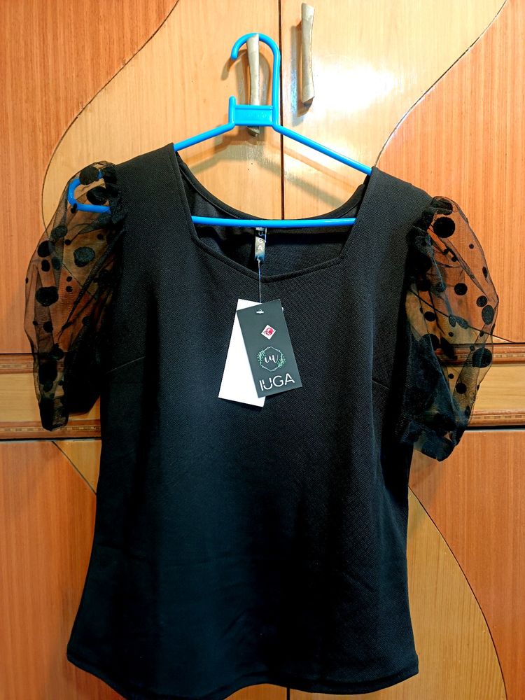 Black Puffed Sleeve Top