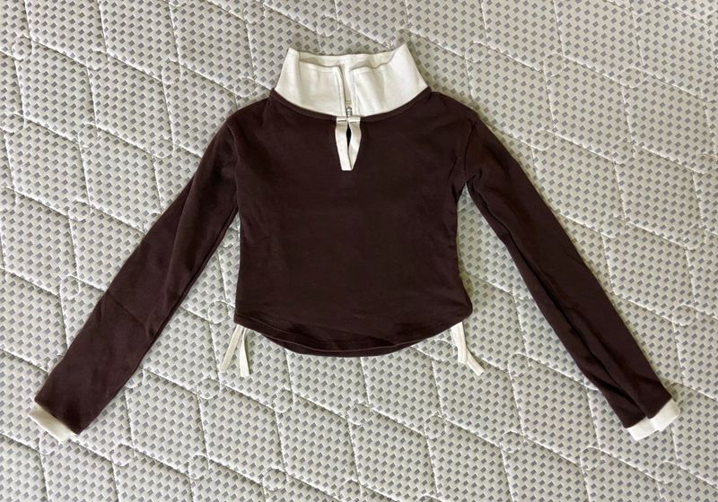 Dark-Brown Crop Top🤎