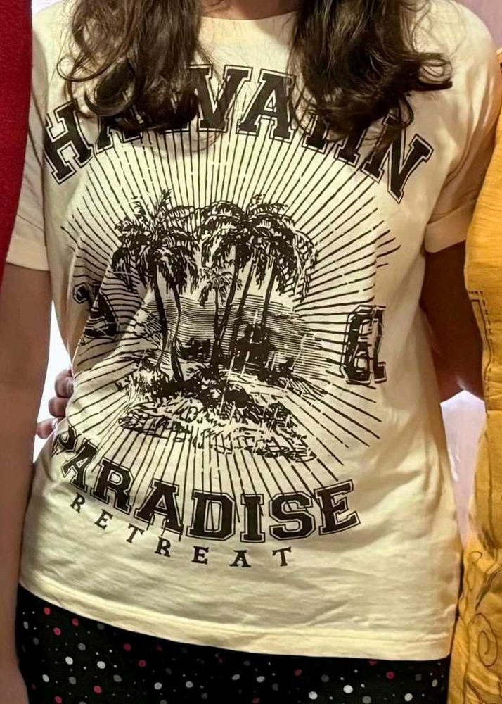 Hawaiian Paradise Graphic Tee