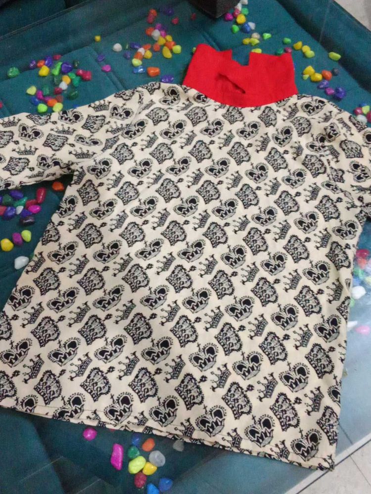 Beautiful Red And Black Patterned Top..❤️🖤