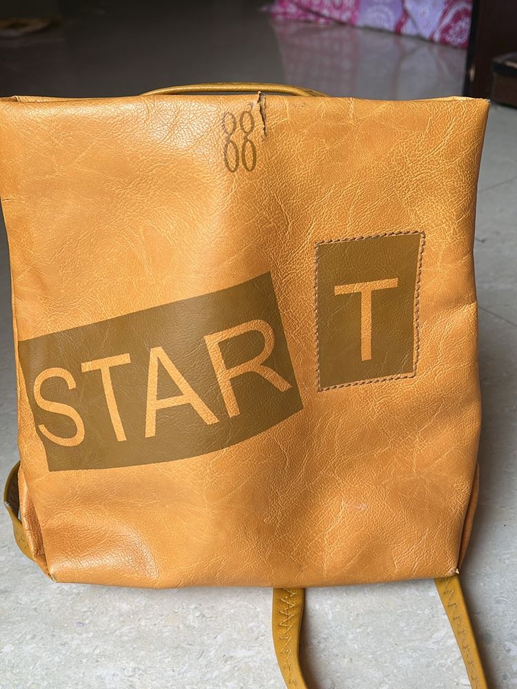 Baggit Bagpack Cum Sling Bag