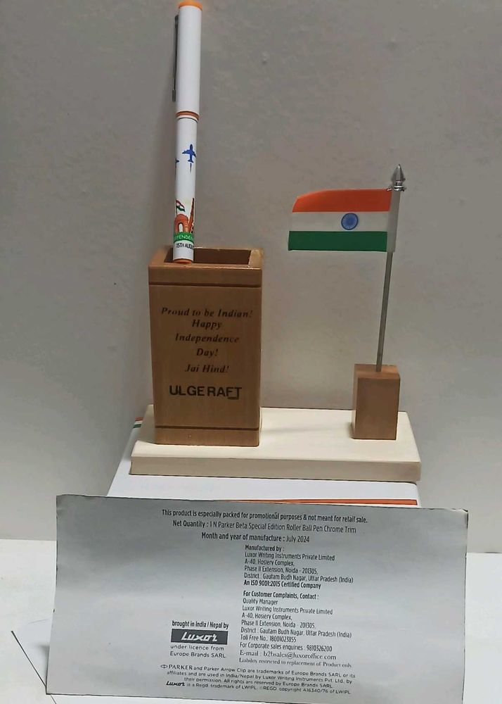 Independence Day Parker Pen and Stand