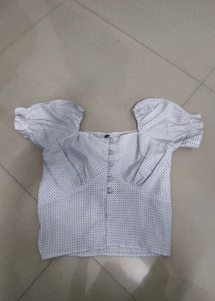 Puff Sleeve Top