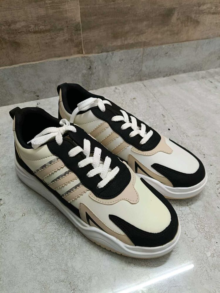 Stylish Black &amp; White Sneakers