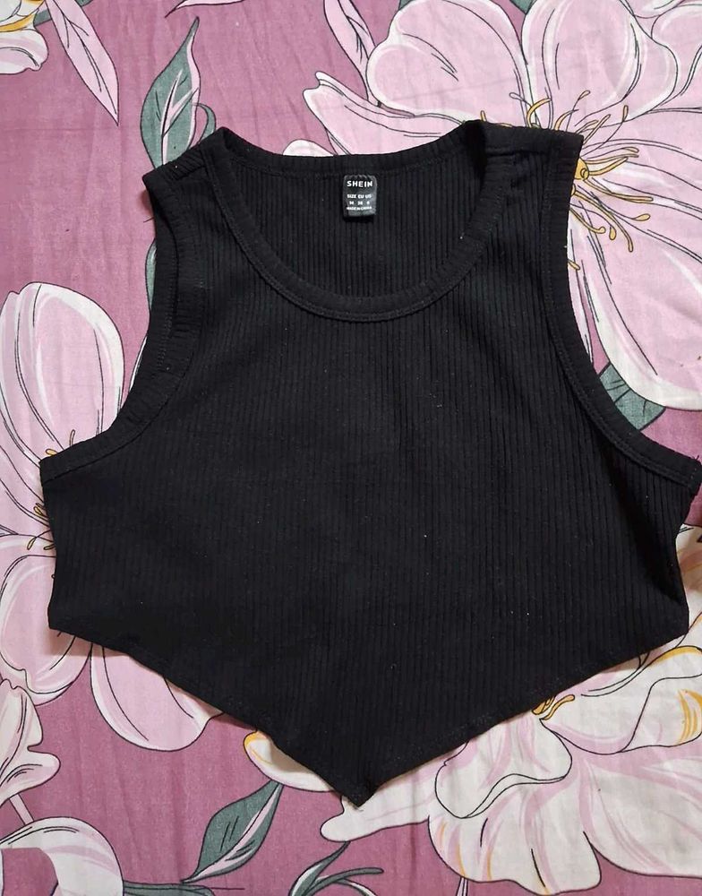 Black Ribbed Crop Tank