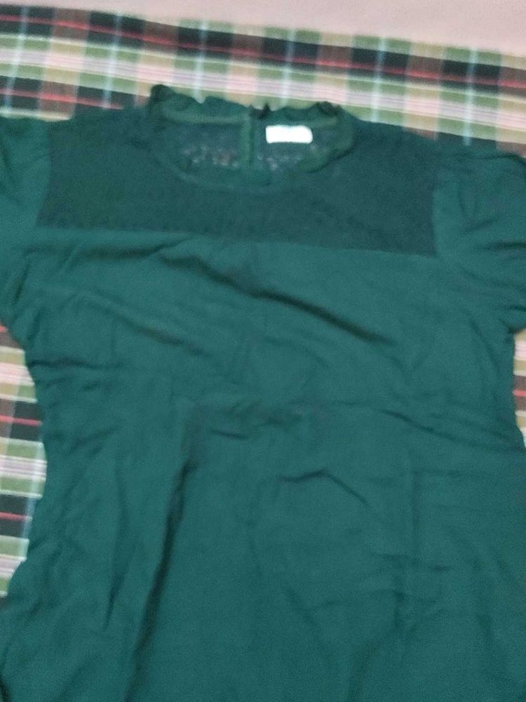 Elegant Green Top with Lace Detail