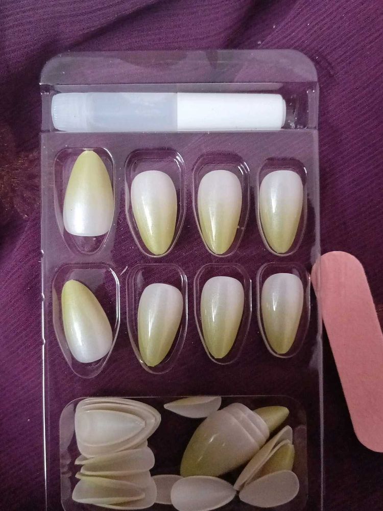 Green Ombre Press-On Nails