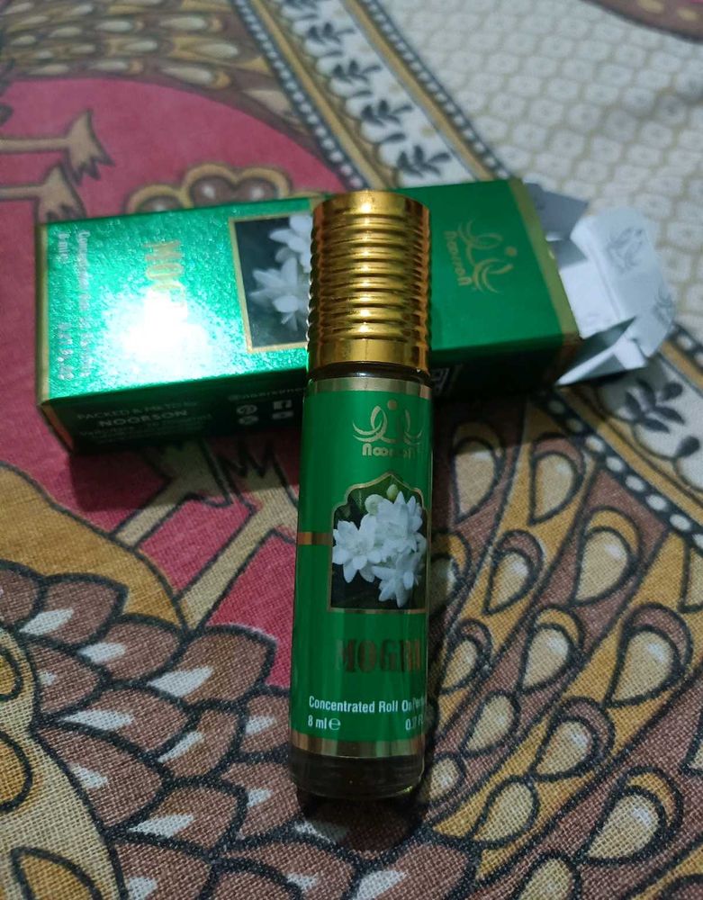 Nooroon Concentrated Roll-On Perfume