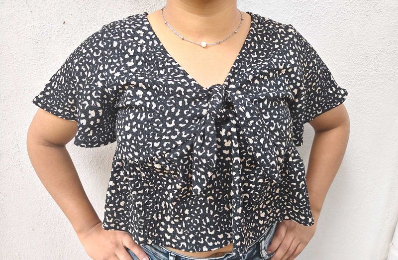 Printed Tie-Front Top
