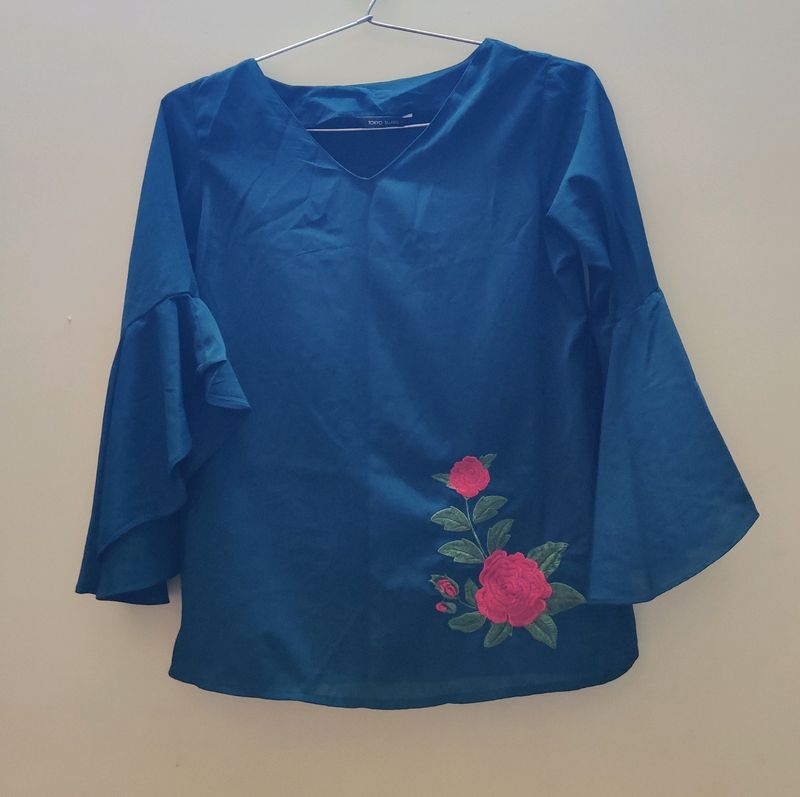 Green Flared Sleeve Top