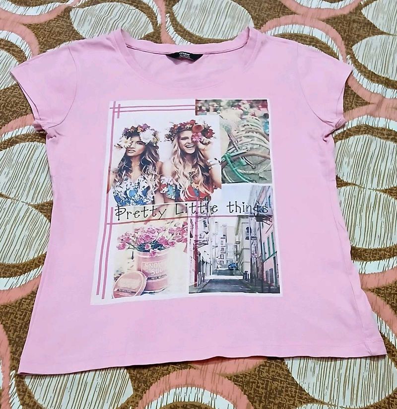 Pink Short Sleeve Graphic Tshirt