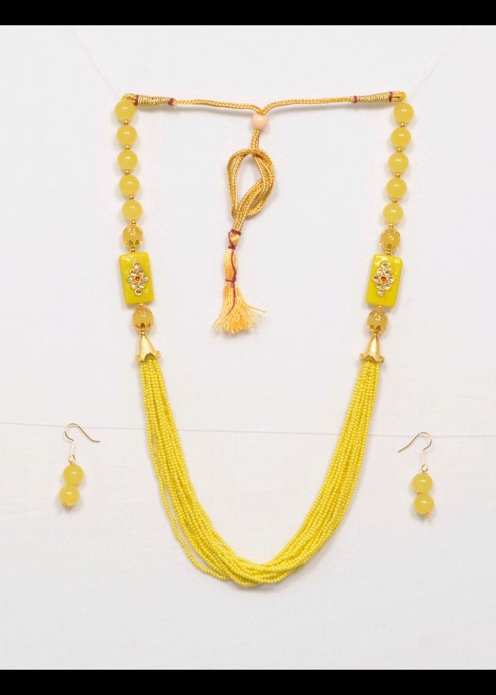 Yellow Necklace With Earrings.  Jewellery, Necklace, Chain, Earrings, Western, Beauty, Women, Jaipurjewelry, Kundanjewelry, Peacockjewellery, Forever 21, biba, Shein, Choker, Rings,