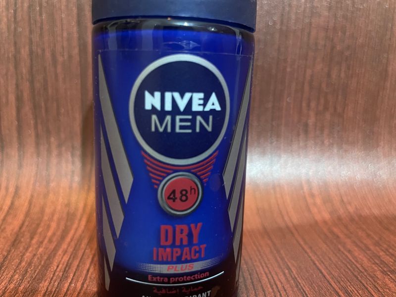 NIVEA MEN ROLL ON