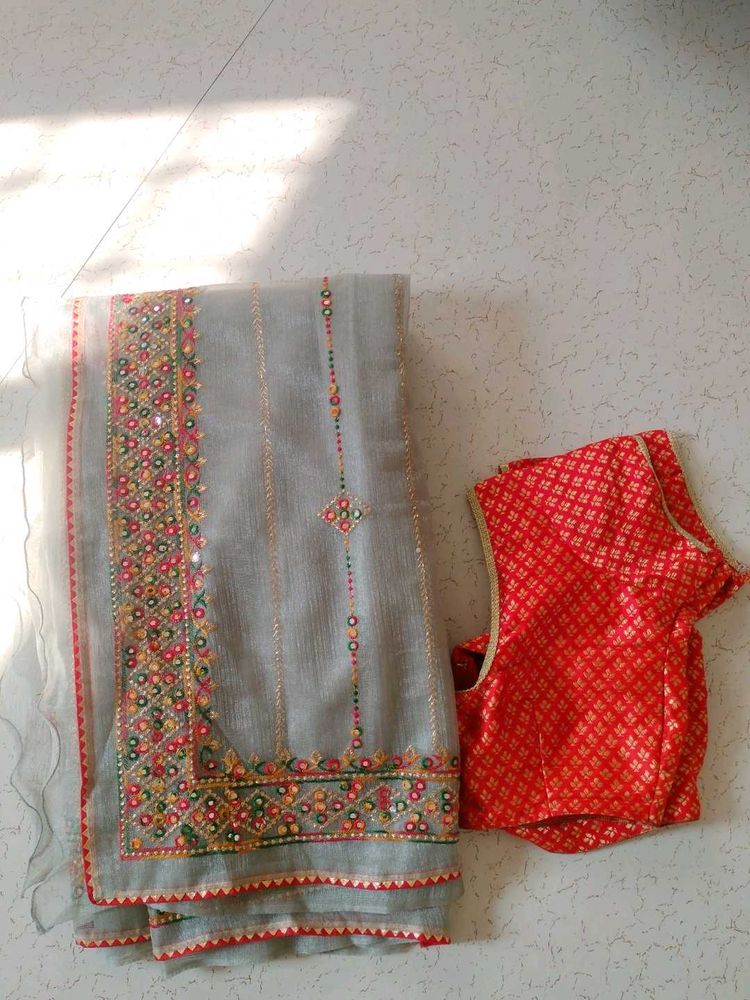 Elegant Embroidered Saree &amp; Blouse Set