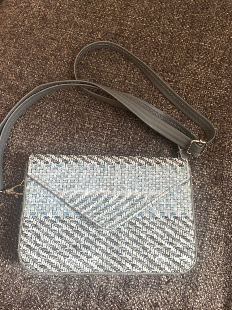 Greyside Sling🪐