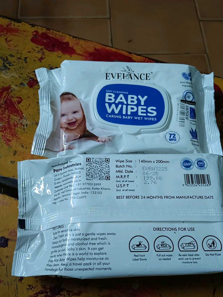 2 Little Smile Dry Feel Baby Pants – Medium 70 pcs