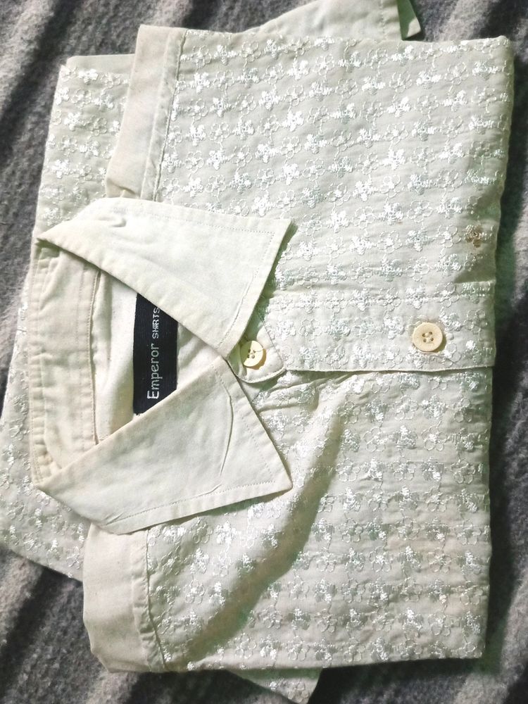 Chicken Shirt Embodre