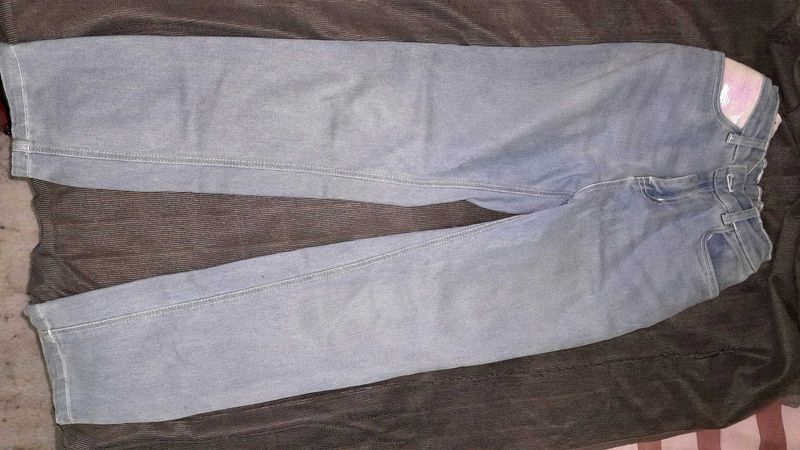 Women Straightfit Jeans