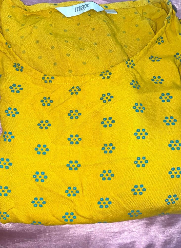 MAX Yellow Printed Top