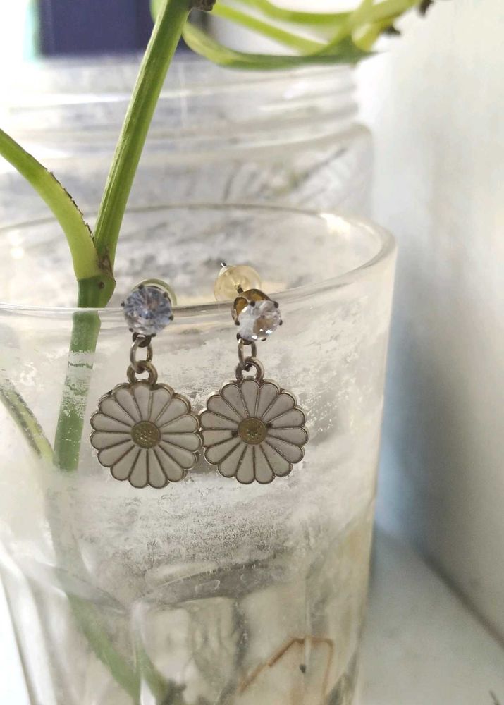 Cute Floral Earrings