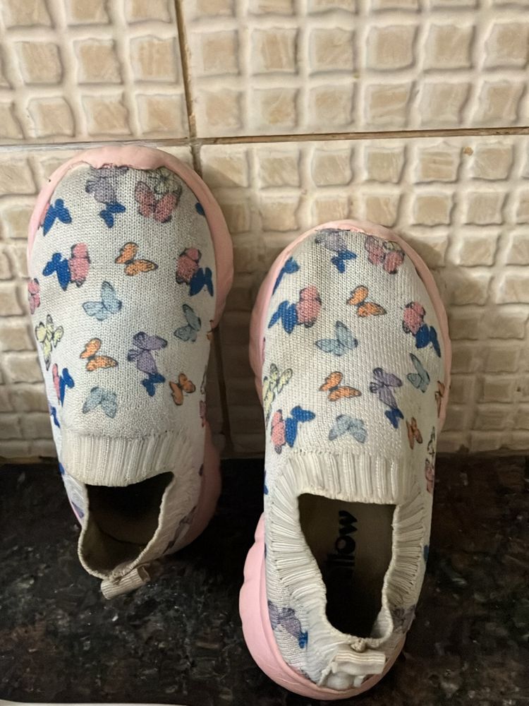 Slip Ons Size 25