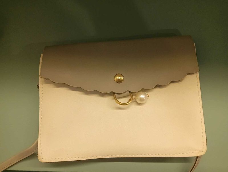 Sling Bag