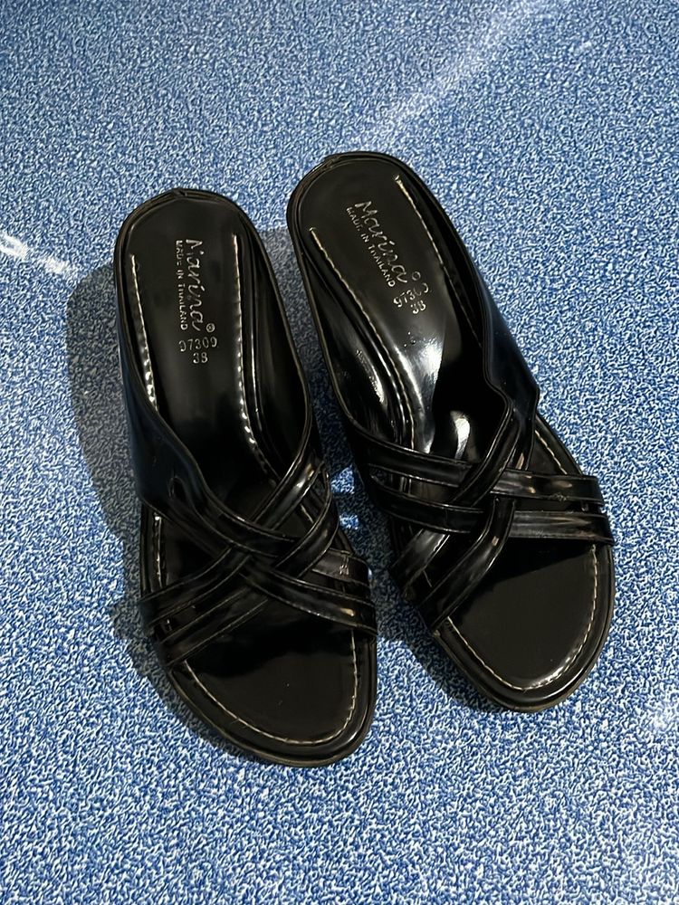 Women Black Wedge Heel